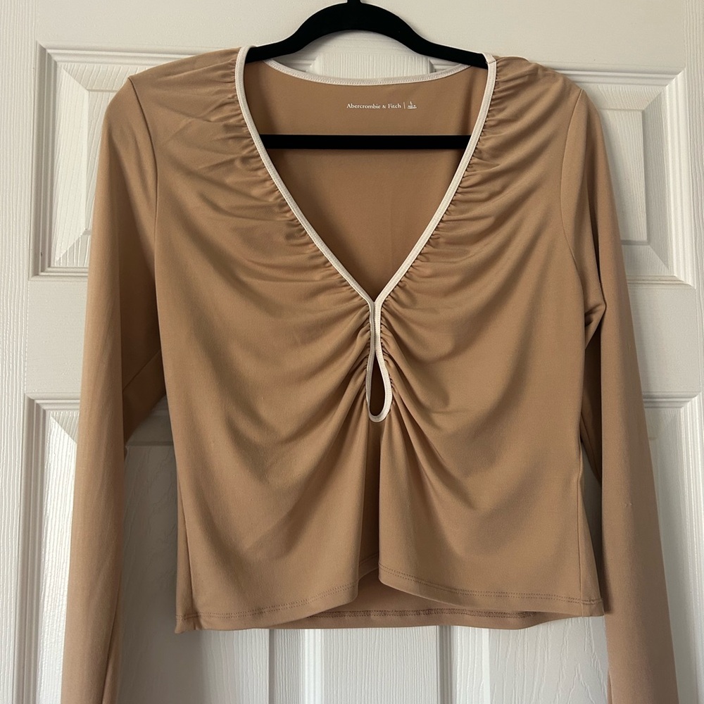 Abercrombie tan long sleeve top